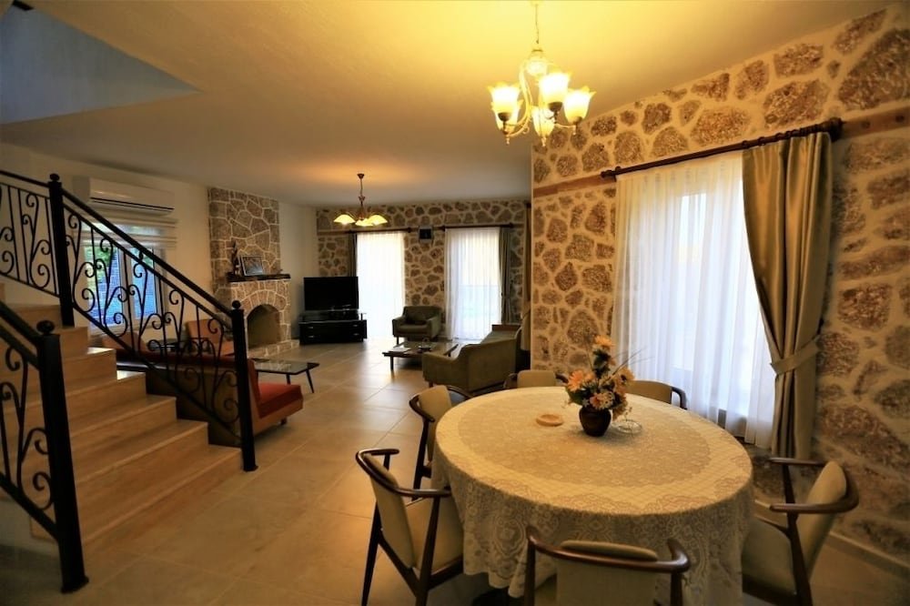 Исламлар: Villa Simay by Akdenizvillam