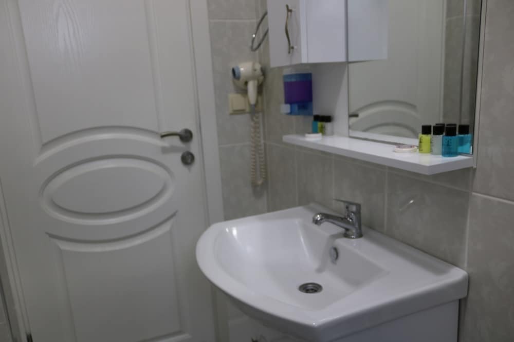 Сайл: Agva Manolyam Otel