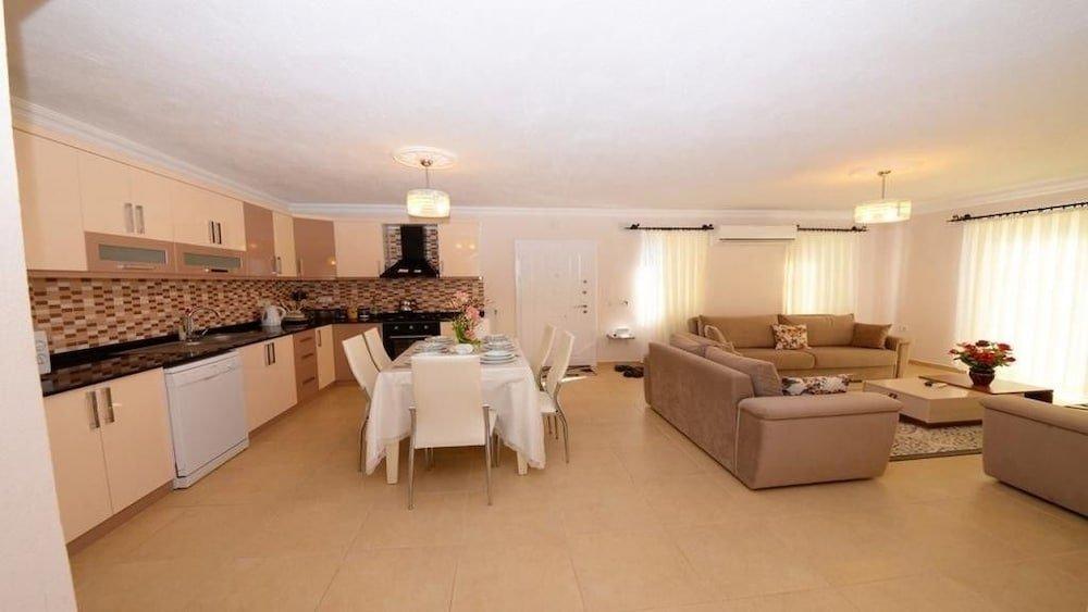 Исламлар: Villa Gumus