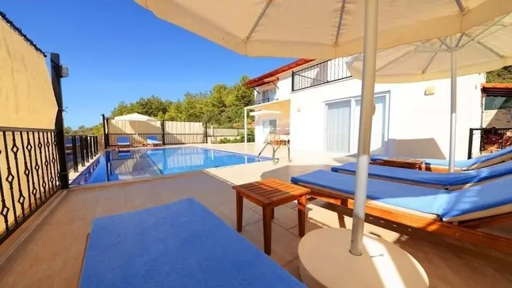 Исламлар: Villa Gumus