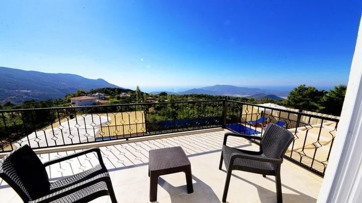 Исламлар: Villa Gumus