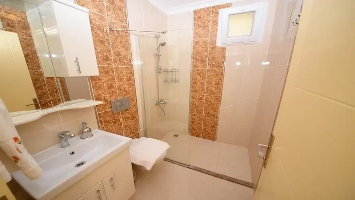 Исламлар: Villa Gumus