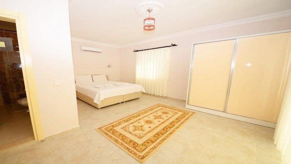 Исламлар: Villa Gumus