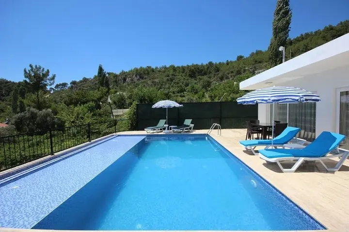 Исламлар: Villa Heves