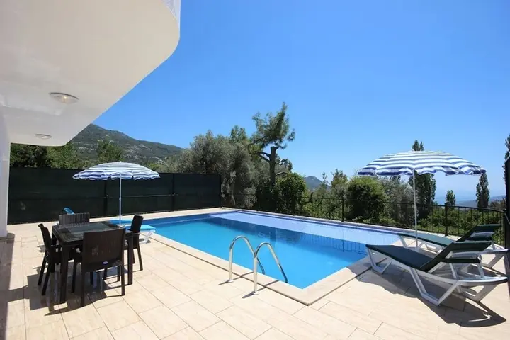 Исламлар: Villa Heves