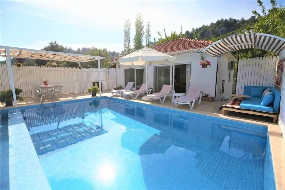 Исламлар: Villa Gulcan