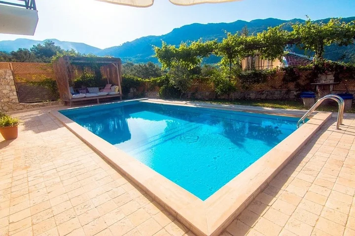 Исламлар: Villa Orkide