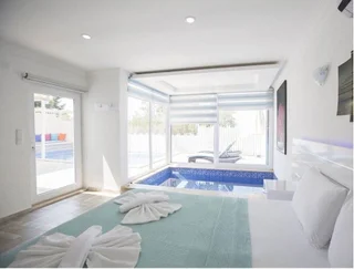 Исламлар: Villa Kener