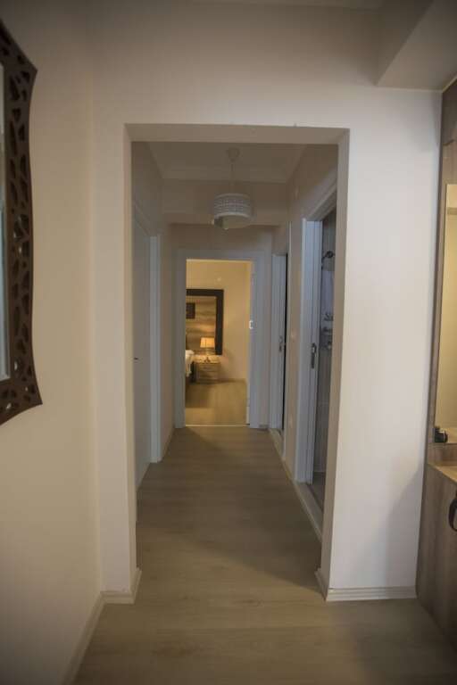 Йомра: Black Rose Apartment