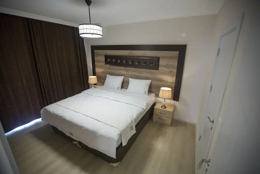 Йомра: Black Rose Apartment