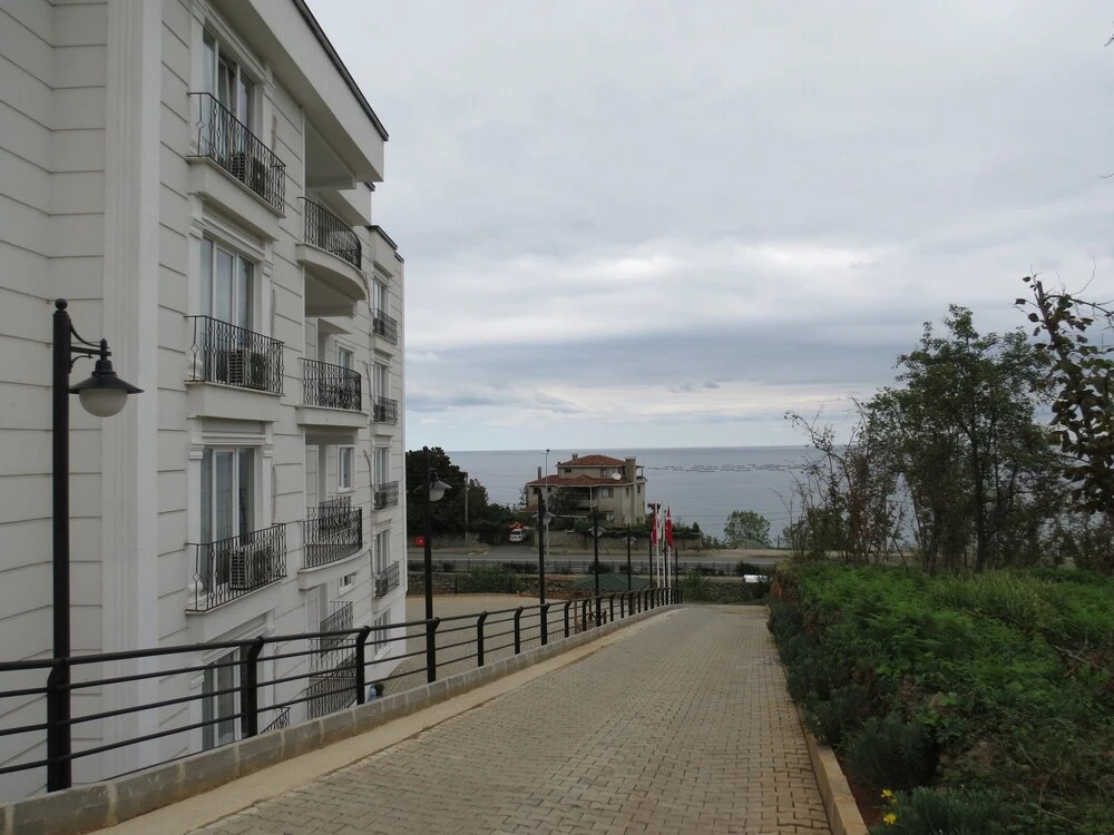 Йомра: Black Rose Apartment