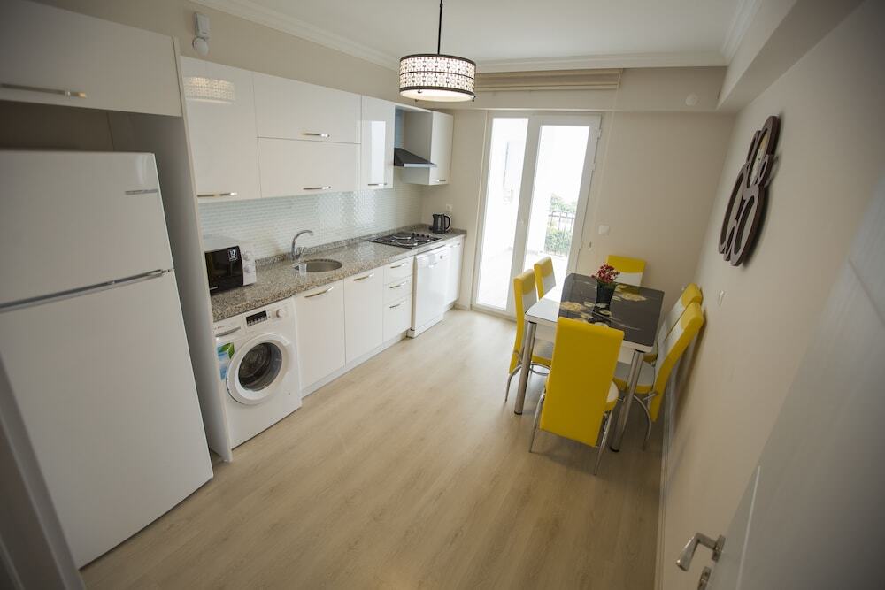 Йомра: Black Rose Apartment