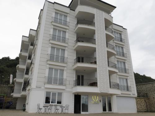Йомра: Black Rose Apartment