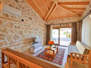 Исламлар: Villa Piyan