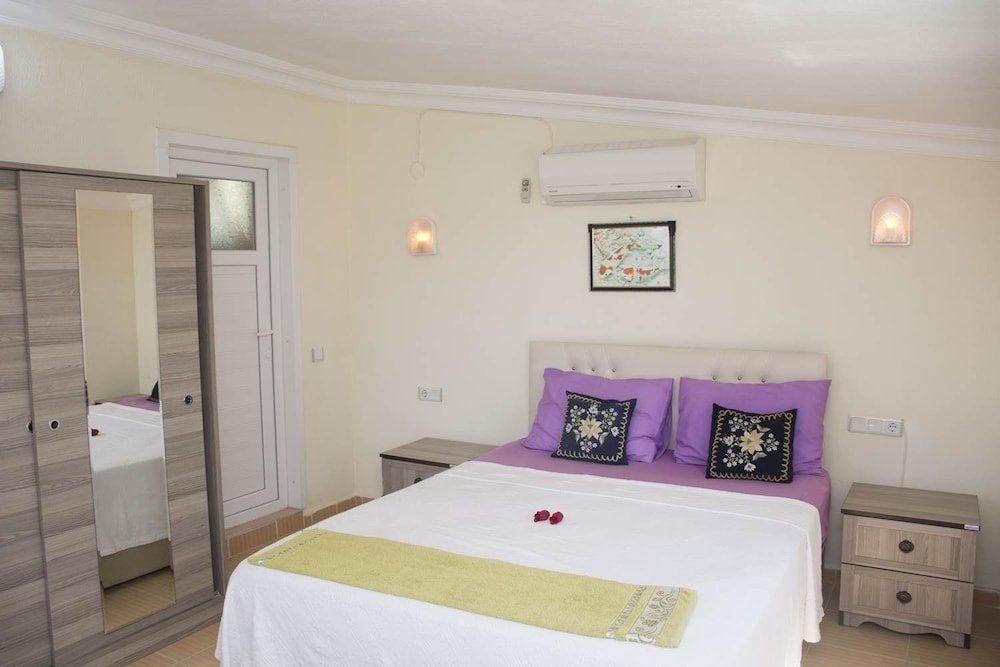 Исламлар: Villa Ozlem