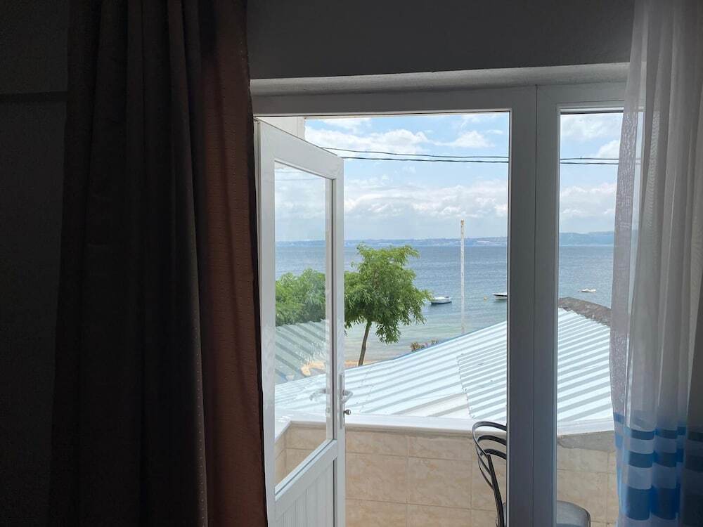 Эрдек: Mete Otel