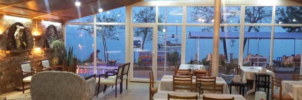 Эрдек: Mete Otel