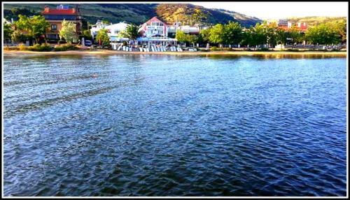 Эрдек: Mete Otel
