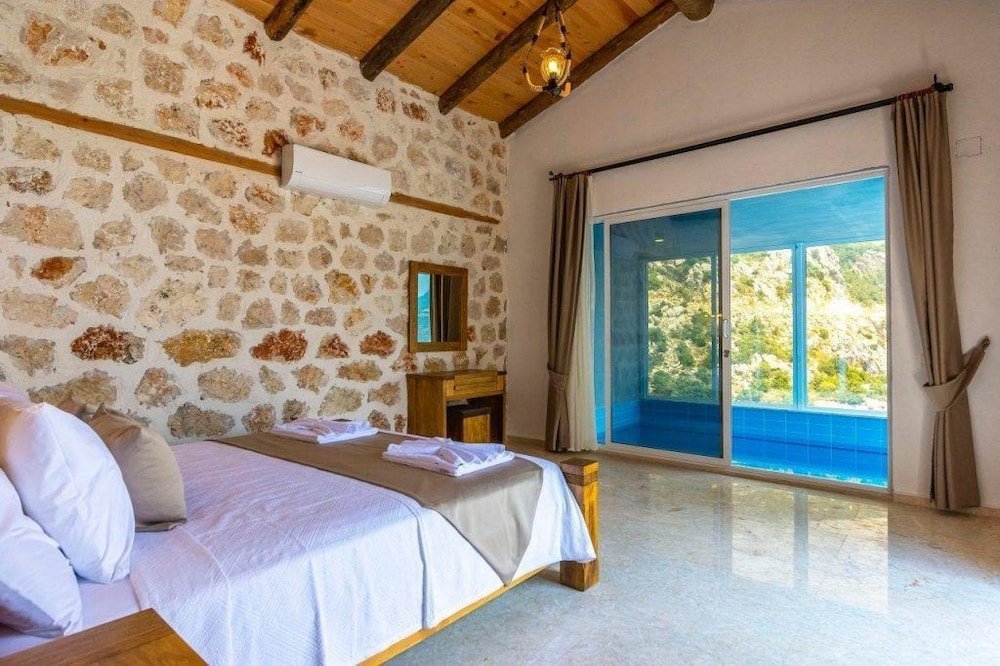 Исламлар: Villa Bal 2