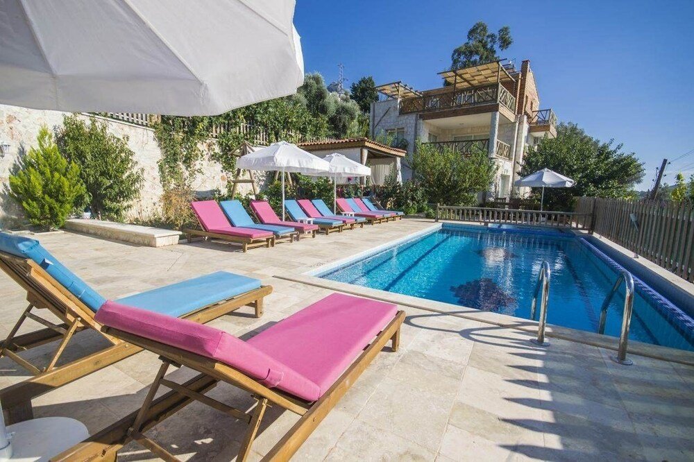 Исламлар: Villa Dolunay