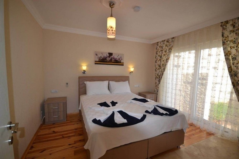 Исламлар: Villa Dolunay