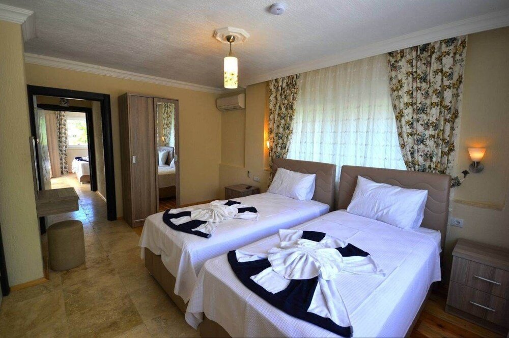 Исламлар: Villa Dolunay