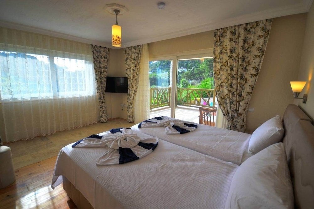 Исламлар: Villa Dolunay