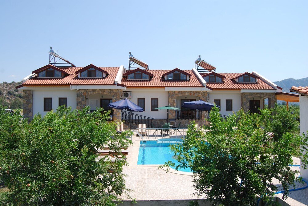 Дальян: Pomegranate Garden Villas