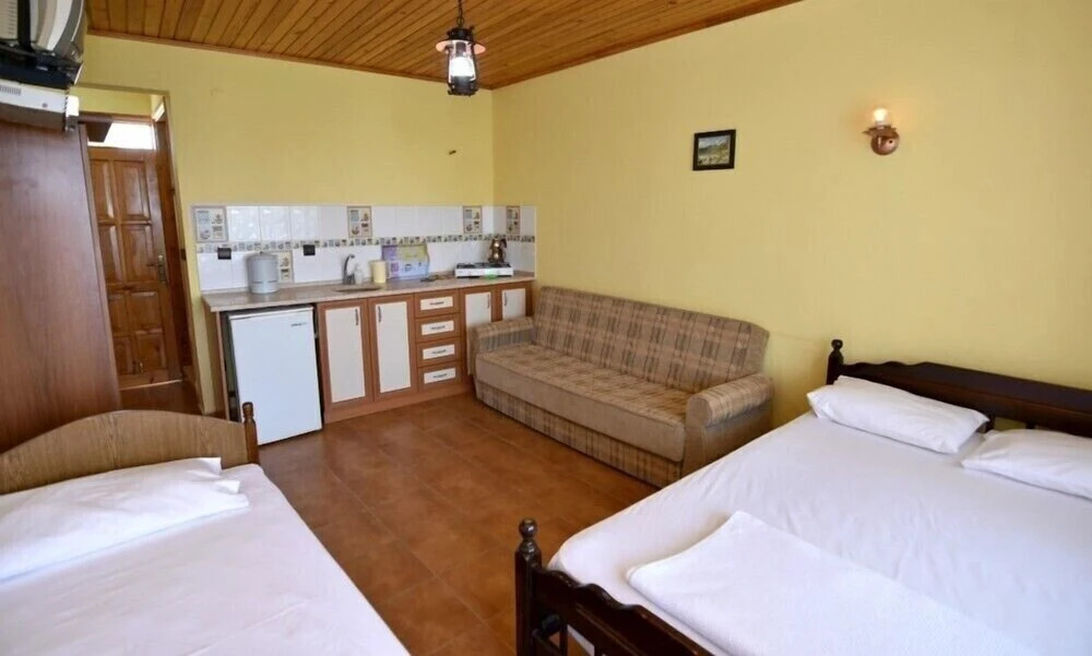 Кучуккую: Dama Apart Motel