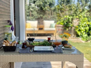 Айвалык: Lemon Garden Cunda