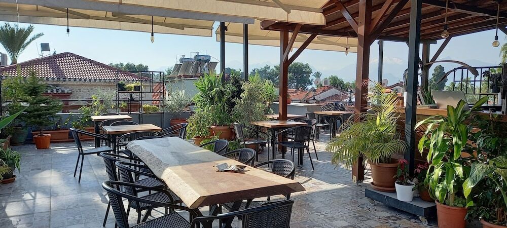 Анталья: Gold Coast Hostel