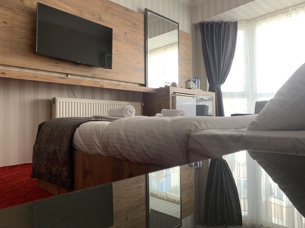 Болу: Adanaz Otel