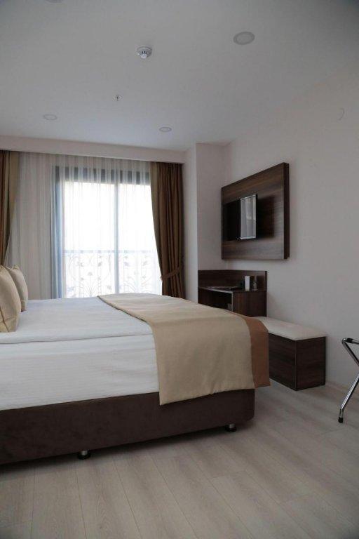 Измир: Hotel Paris Prestige