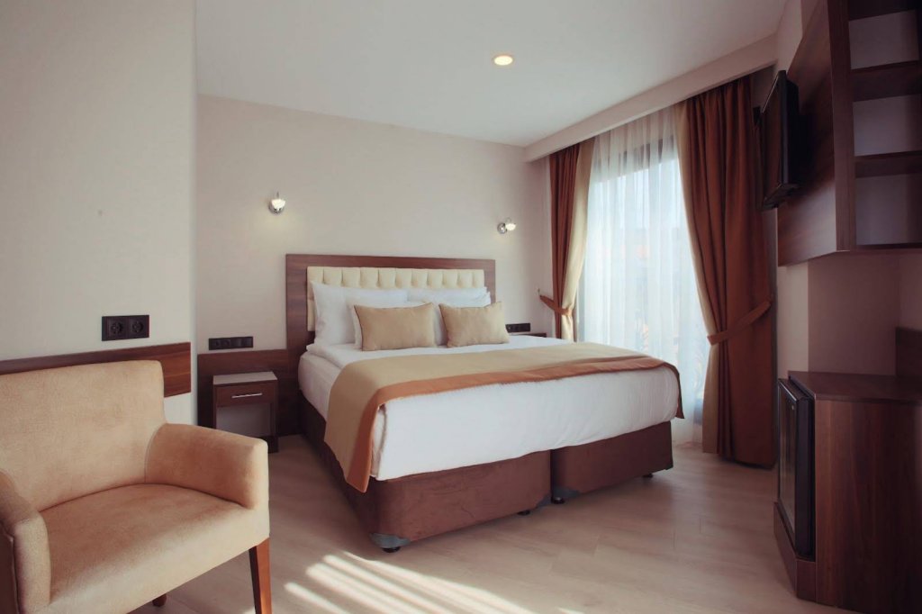 Измир: Hotel Paris Prestige
