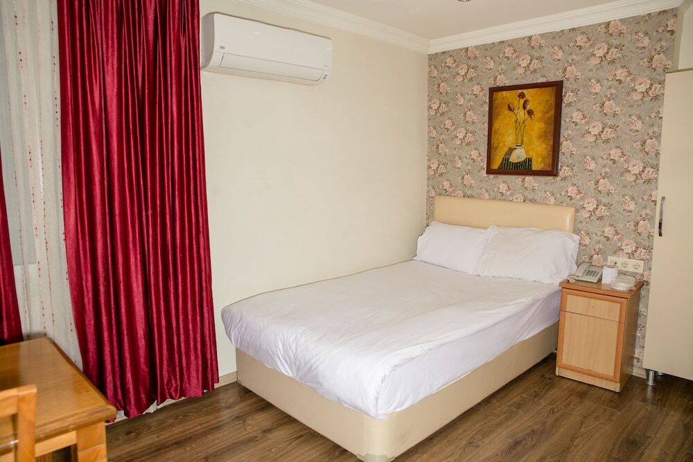 Адана: Gumus Otel