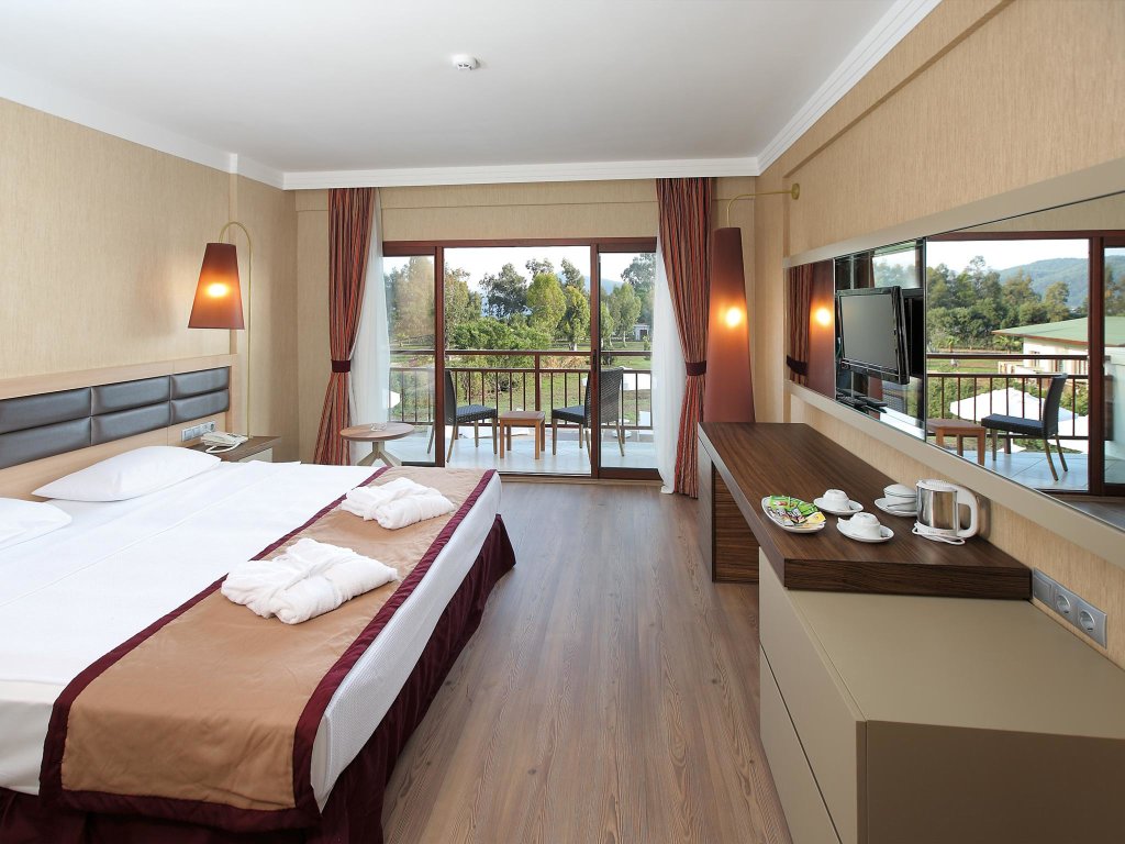 Мармарис: Fortezza Beach Resort