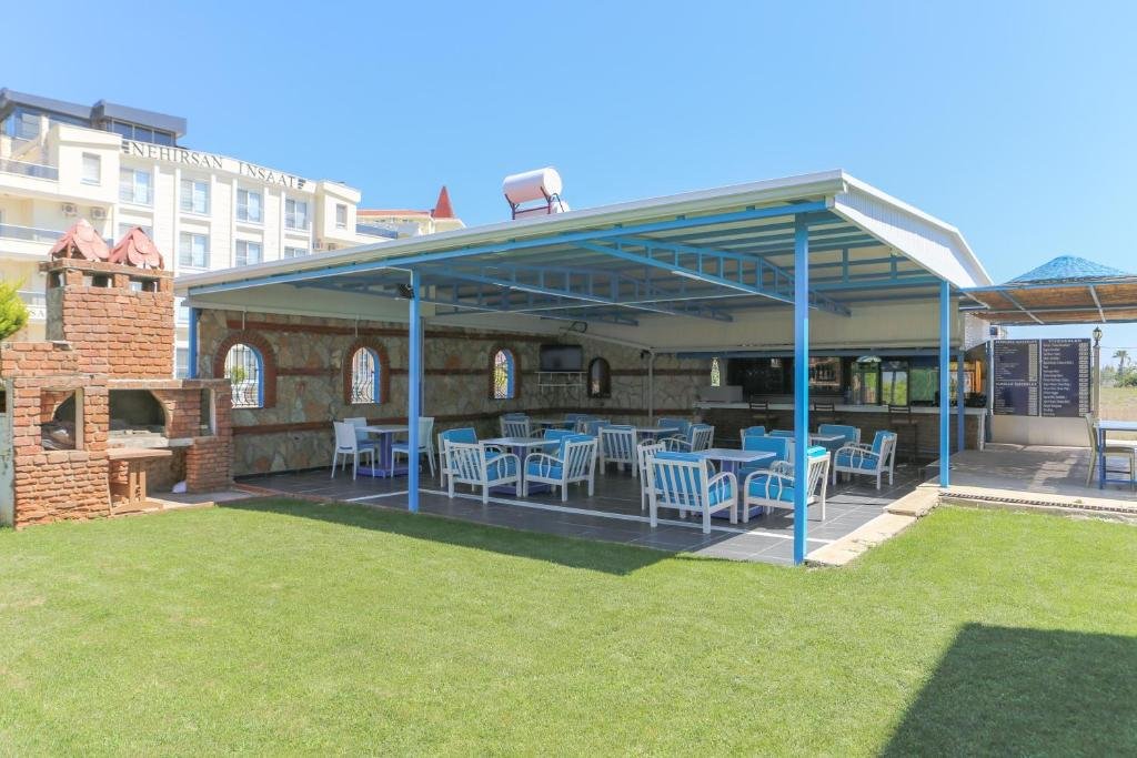 Капикири: Sunset Village Apart Hotel
