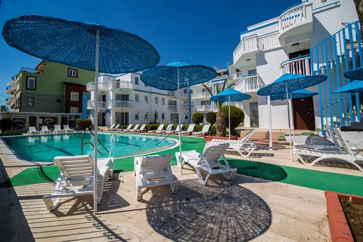 Капикири: Sunset Village Apart Hotel