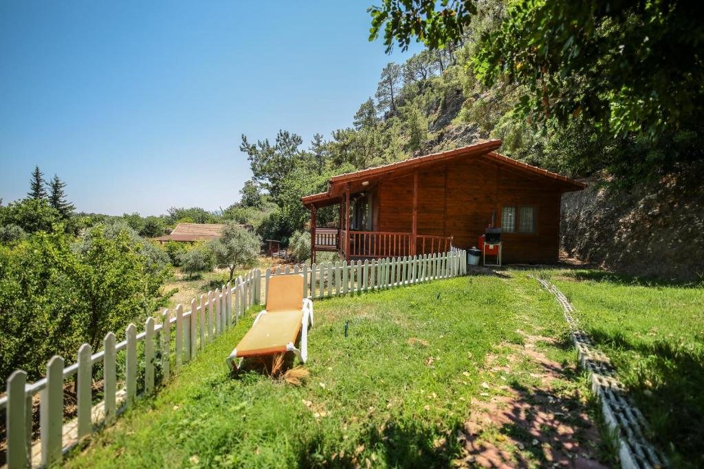 Чиралы: Cirali Villa Zeytin