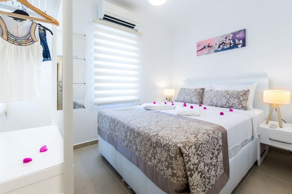 Каш: Yenier Apart Otel