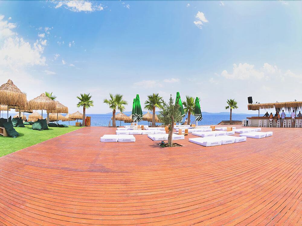 Карабурун: Seal Beach Club