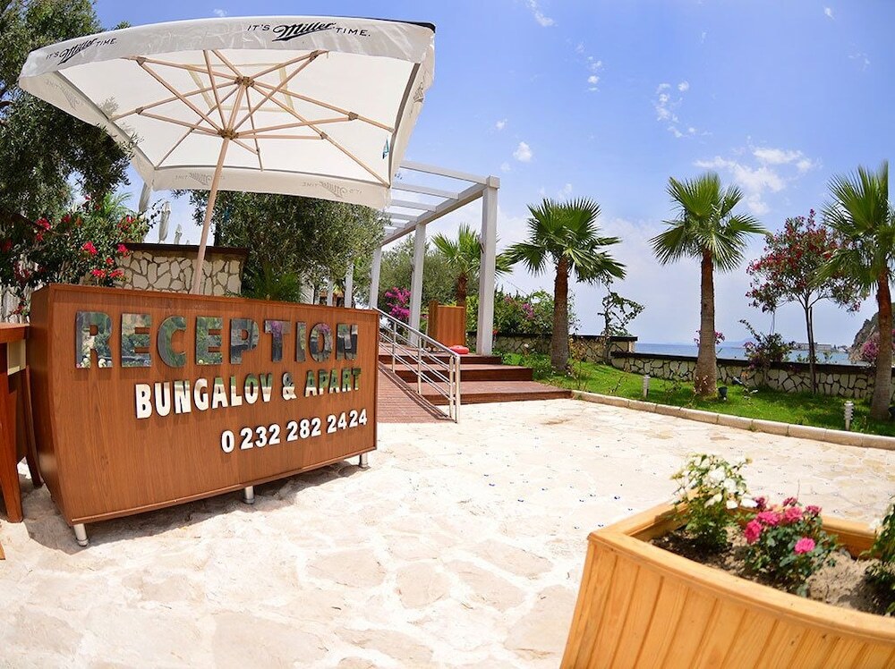 Карабурун: Seal Beach Club