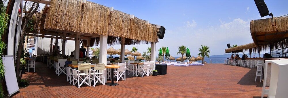Карабурун: Seal Beach Club