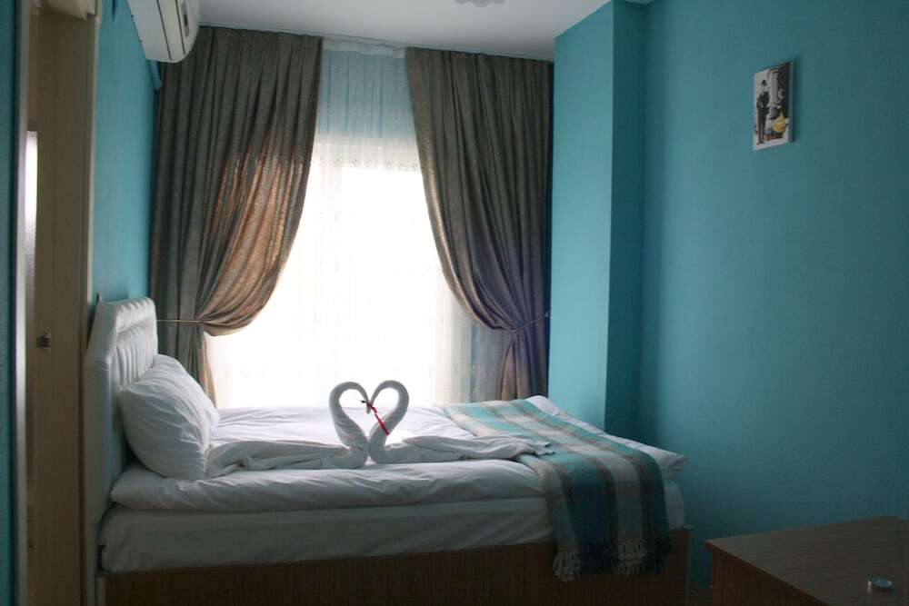 Сайл: Palmiye Hotel Ağva