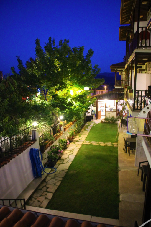 Акьяка: Santo Akyaka Home