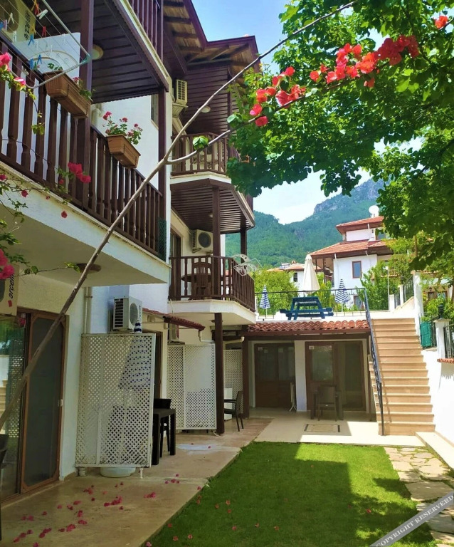 Акьяка: Santo Akyaka Home