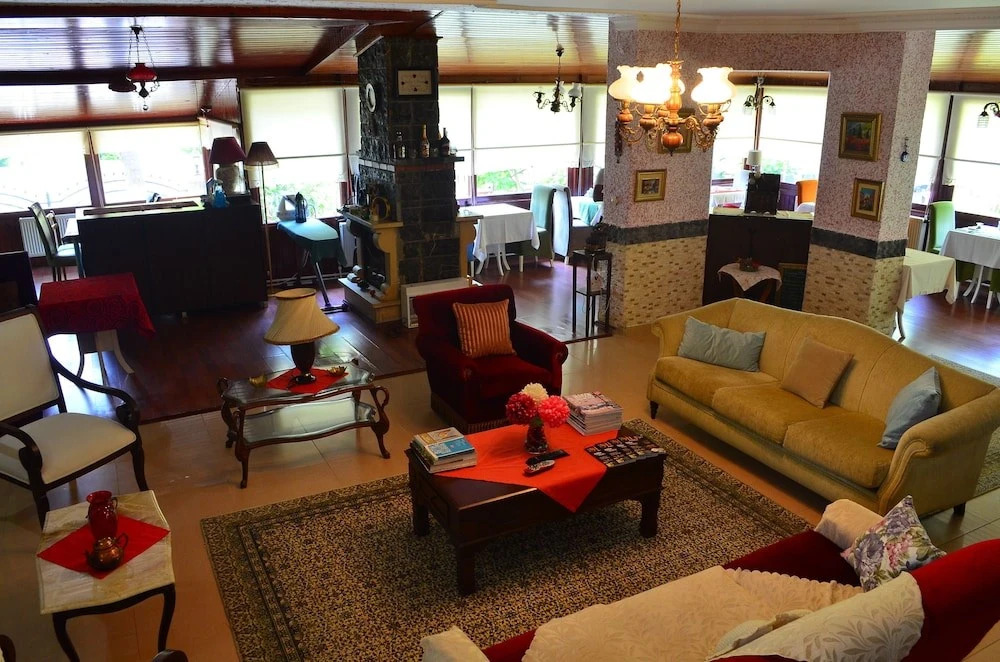 Сайл: Destina Boutique Hotel
