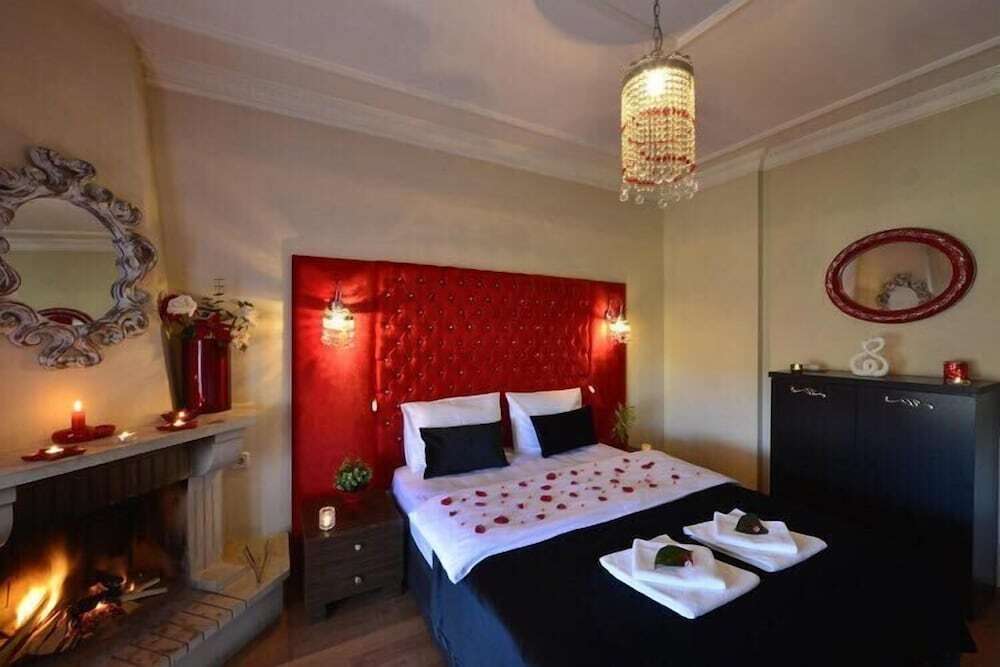 Сайл: Destina Boutique Hotel