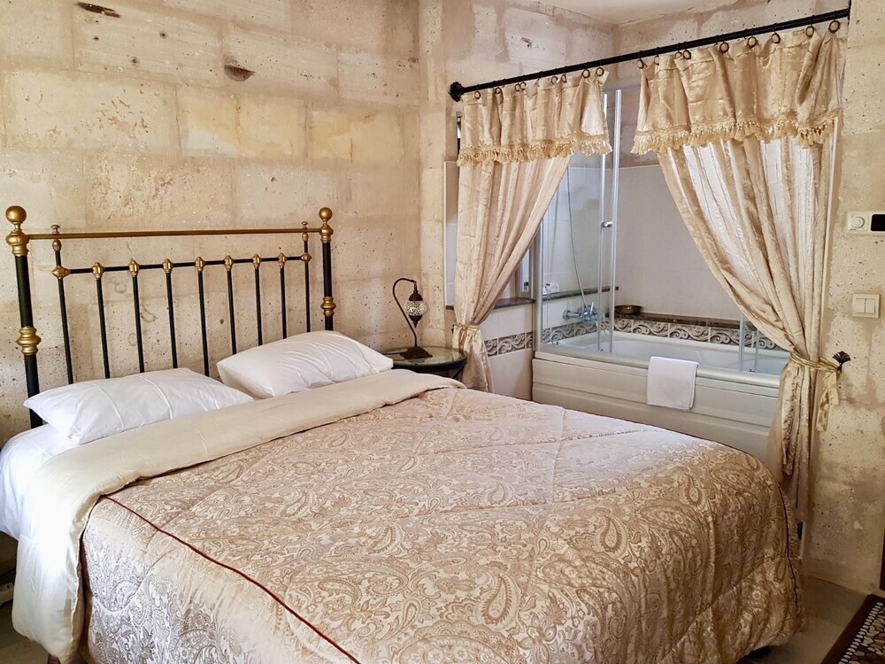 Учисар: Valley of Dreams Cappadocia