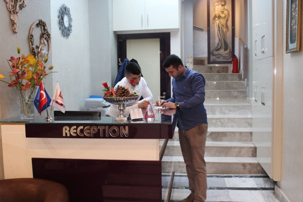 Измир: Laleli Hotel Izmir